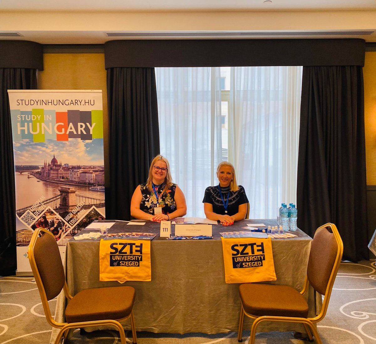 Uni_Szeged's tweet photo. SZTE is in Baku, attending an Educational Fair! 📚

Meet our colleagues there and learn about your study opportunities at the SZTE ✔️

Venue📍 Hyatt Regency Baku, 6 Izmir St.

#UniversityofSzeged #EducationalFair #Baku #BeginGroup #International #StudyinSzeged #SZTEinternational https://t.co/3w8FRczdyn
