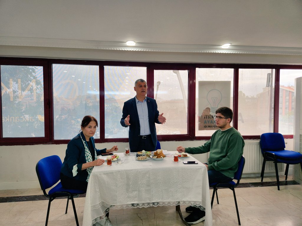akcankayagenc's tweet photo. Bugün İlçe Başkanımız Mustafa Hasgül'ün başkanlığında 3 kademe olarak yürütme toplantımızı gerçekleştirdik. https://t.co/cb9xxMTYue
