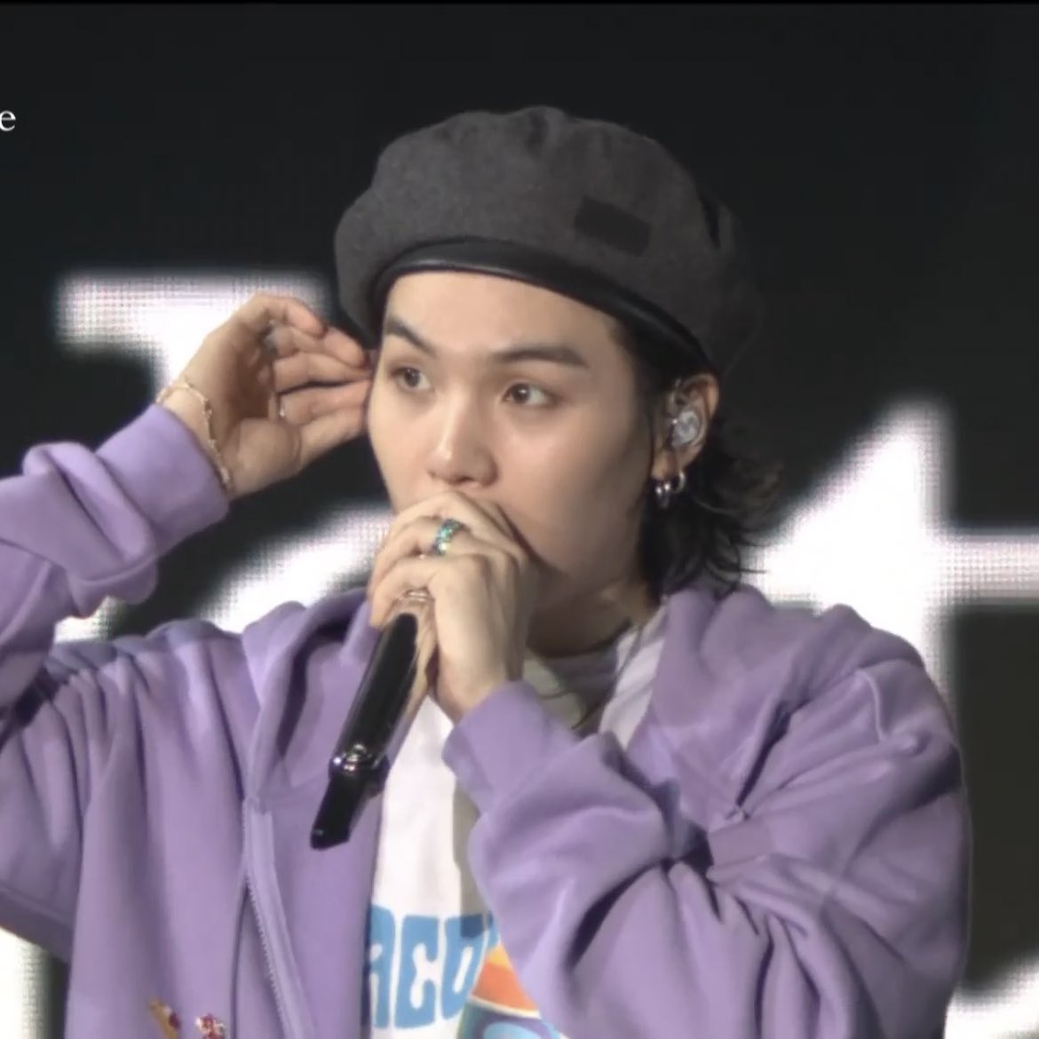 yoongisarchive's tweet photo. https://t.co/uBRmZkKJOC