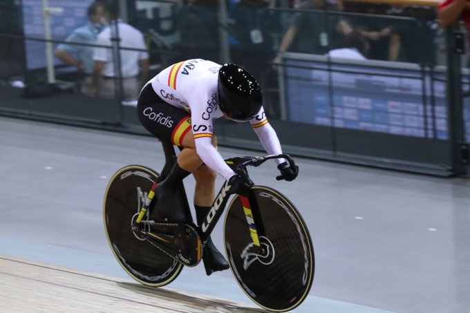 Ciclismo en pista  - Página 2 FfGsVg4XEAAXMWT?format=jpg&name=small