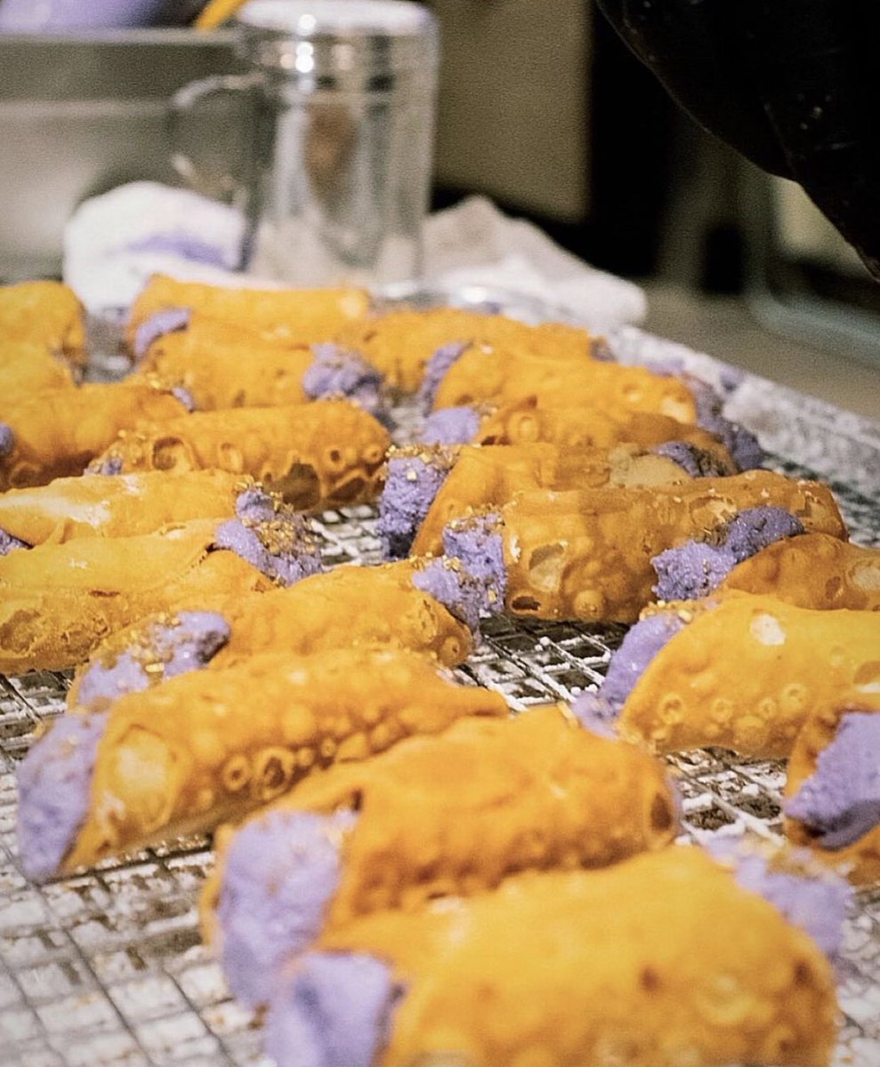 TODAY! 2 locations, Smorg in Williamsburg with x15 Ube Fest vendors joining the regular lineup! Plus, Jersey City alongside Smorgasbar right on the waterfront with NYC skyline views! Happy Saturday ☀️🗽