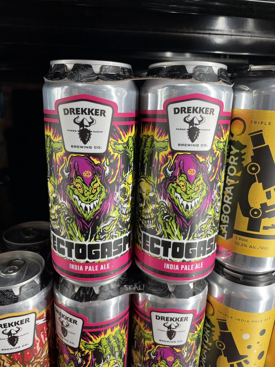 BlakeHofferber's tweet photo. @DrekkerBrewing welcome to San Antonio!!!! https://t.co/znI48WnKar