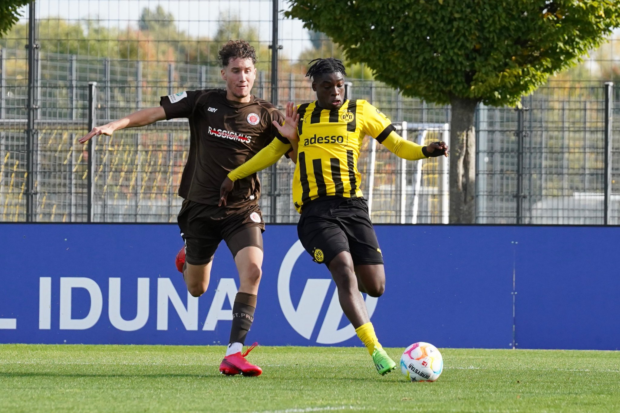 Borussia Dortmund on Twitter "🙁 Unsere BVBU19 verliert das DFBPokal