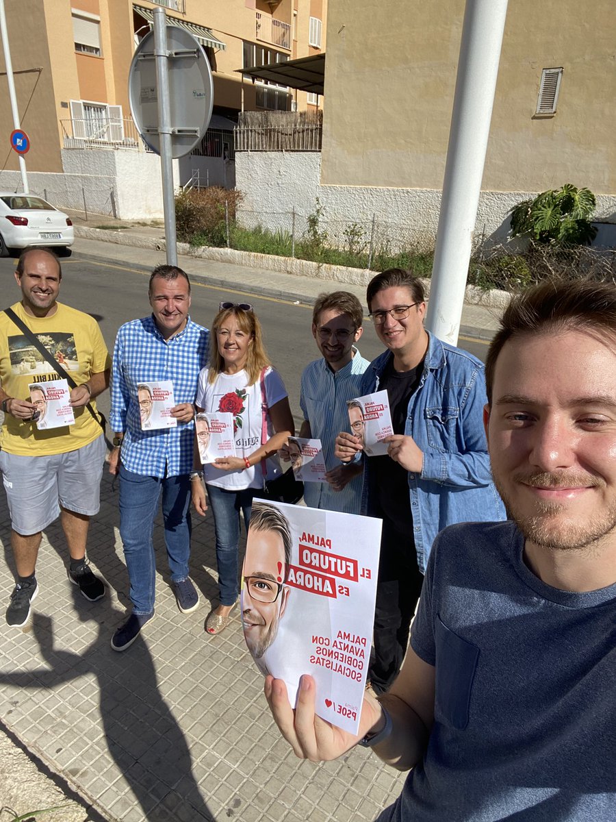 AresFerLom's tweet photo. Mañana provechosa compartida con los vecinos y vecinas de #SonRoca.
A pie de calle es, sobre todo y ante todo, escuchar activamente y aprender para seguir transformando Palma y todos sus barrios en un lugar por y para todos sus ciudadanos❤️ https://t.co/VZbI2V99lR