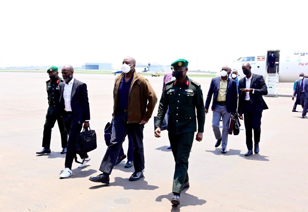 Gen Kainerugaba Arrives in Kigali For More Meetings with Kagame kampalapost.com/content/gen-ka…
