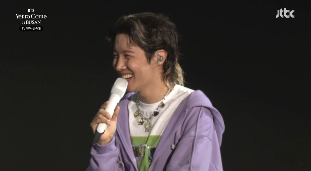G0THJIMI's tweet photo. é um tópico >>>muito<<< sensível. 
Jung Hoseok. 
Ele e apenas ele Brasil.

#YetToComeinBUSAN #YetToCome_on_Weverse_LIVE #YetToComeTHECITYinBUSAN https://t.co/b6gdyt0Hj6