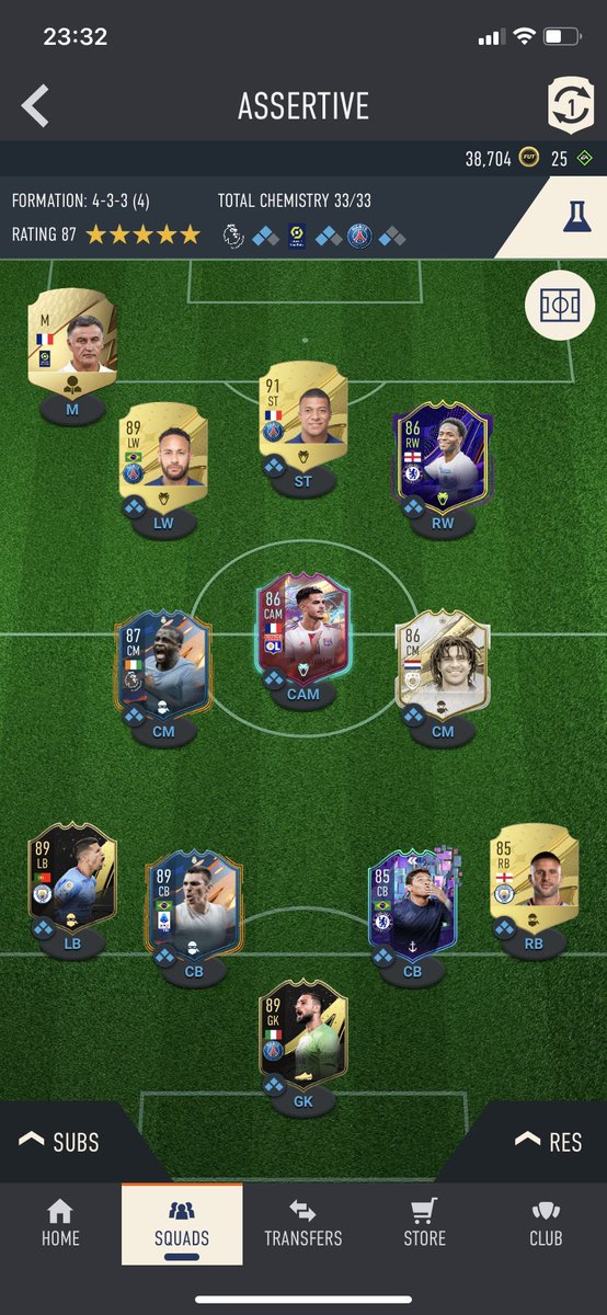 Alonso_XB1's tweet photo. @sbc_tips Use him as a RCM in a 4321 trust me, guys like Valverde on roids https://t.co/QxZRutVjgY