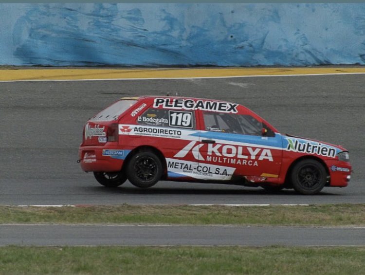 Viernes de pruebas en el autódromo de Rosario