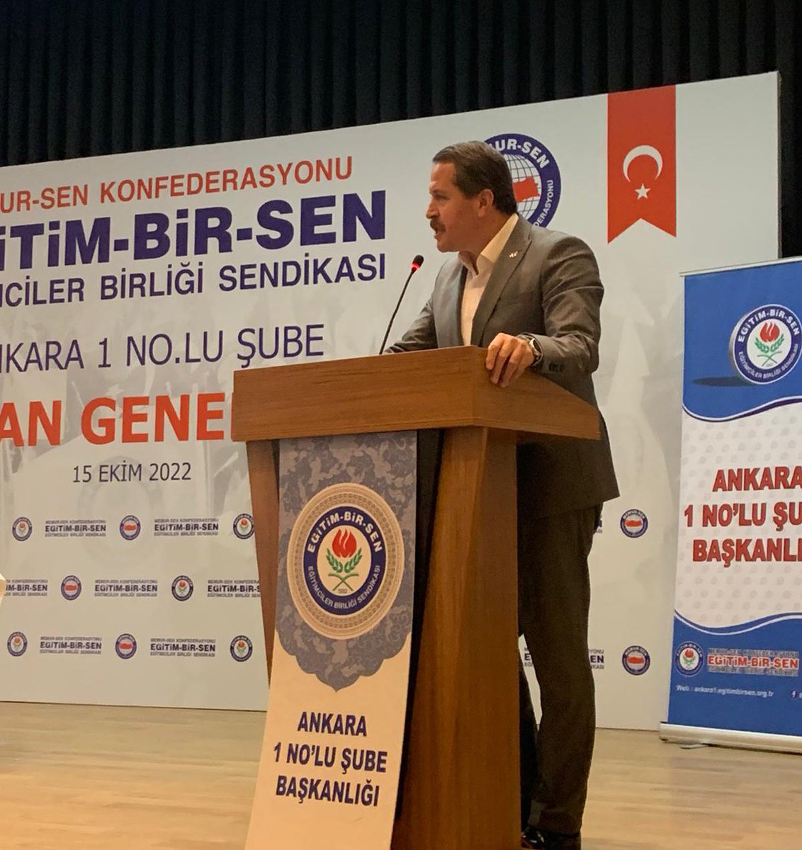 Amacımız,mesleğimiz için atılmış kıymetli adımı ve çıkarılan kanunu yeterli seviyeye taşımaktır.
Slogan atmak,kuru muhalefet yapmak değil,çözüm ortaya koymak niyetimiz.

Biz,sorunlardan beslenmedik hiç.Çözümlerimizle güçlendik çünkü.

Amacımız,üzüm yemek,bağcı dövmek değil bizim.