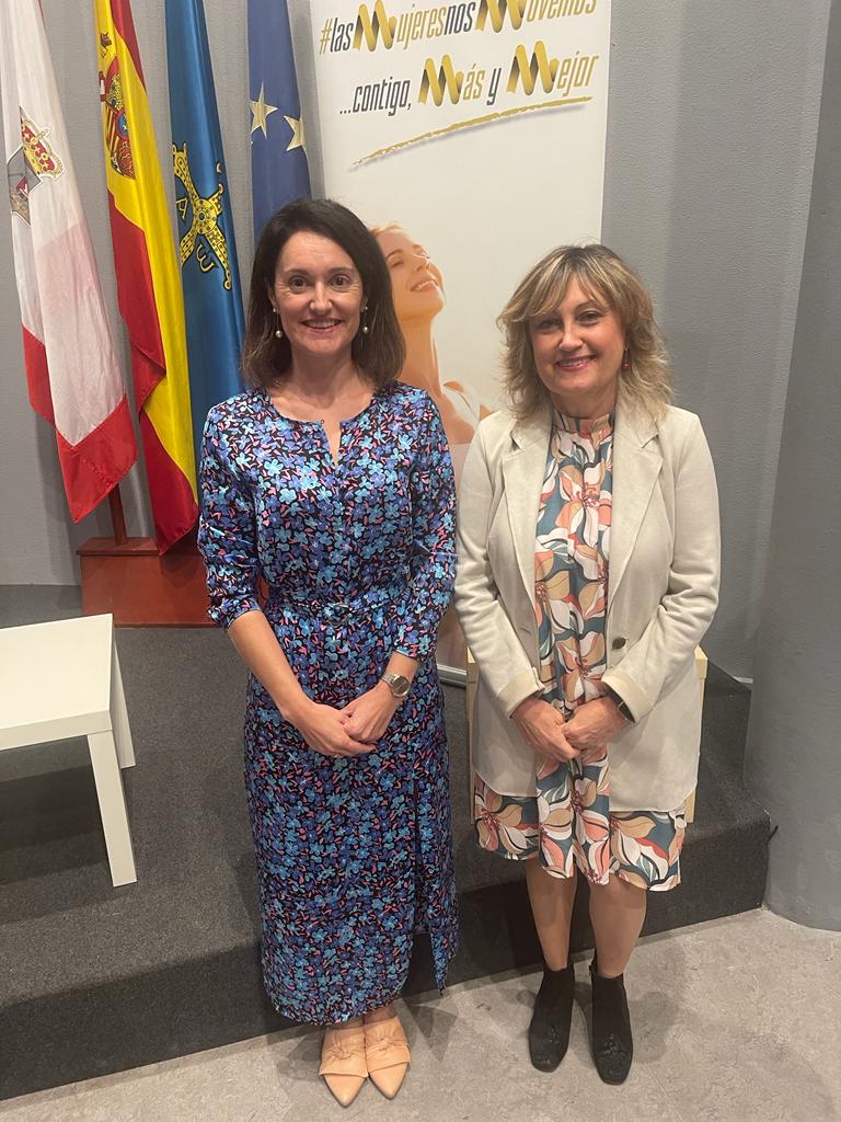 astursalud's tweet photo. La directora general de Salud Pública, Lidia Clara Rodríguez, ha participado esta mañana en la inauguración de la jornada "Nutrición, mujer y salud"

📍Palacio de Congresos de Gijón https://t.co/zET2hRm8gT