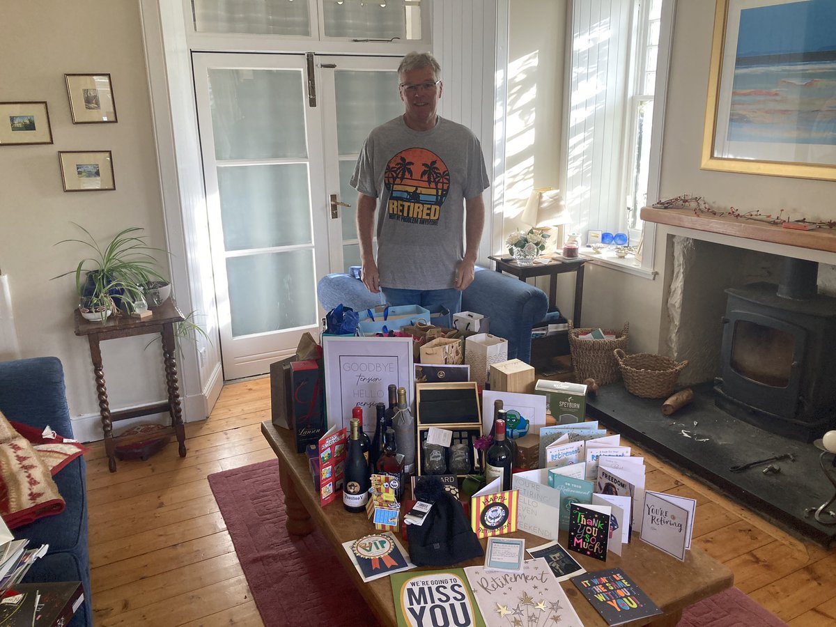 Thank you to all the pupils, staff and parents of Boclair Academy for all the wonderful gifts and cards on my retirement. I will cherish the memories of my time at Boclair forever. All the best to everyone at Boclair for your future going forward. @BoclairAcademy