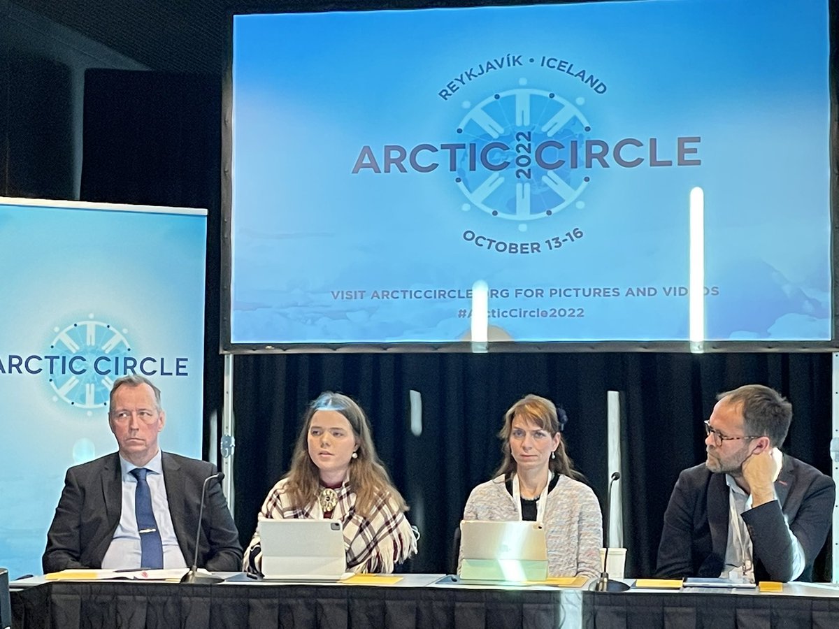 JuliaSempler's tweet photo. Aurora Heim, All-Atlantic Ocean Sámi Youth Ambassador og student ved @UiTNorgesarktis snakker om viktigheten av at samisk ungdom får være med å forme egen framtid, og at også unge har viktige roller i beslutningstaking. Well spoken Aurora! https://t.co/yrzI9tBhWg