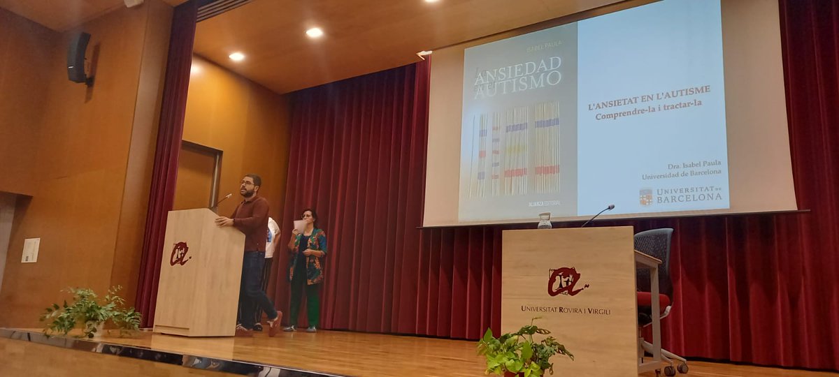 Ahir vam guadir del privilegi d'apendre més sobre la condició autista i l'ansietat de la mà de la excel·lent professional @isabelpaulaub. Acte inclòs dins les activitats del #mesdesalutmental amb suport de <a href="/TGNAjuntament/">Ajuntament de Tarragona</a> i la <a href="/URVsolidaria/">URV Solidària</a>.  #asperger #CEA #TEA #aspercamp