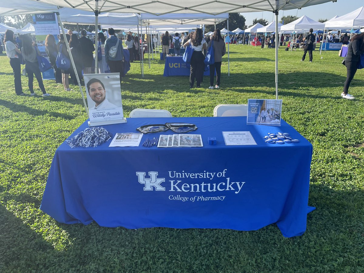 UKCOP_JME's tweet photo. Itโs a beautiful day @UCDPreHealth! Excited to talk about @UK_COP today and go #beyondthescript with so many future pharmacists. If youโre on campus today at @ucdavis, come see me on this leg of the #UKCOProadtrip!
#UKCOPeffect https://t.co/1FSRdOnq5z