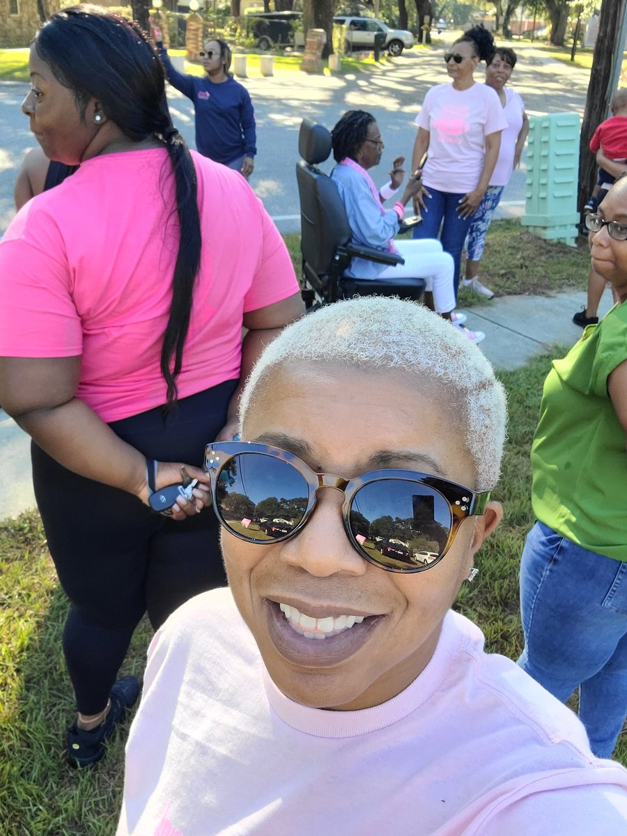 niknup21's tweet photo. Tackling cancer!! The Pinkout in the Blackjacks!!! #SOUTHERNSHIT https://t.co/a5EtFAf3k6