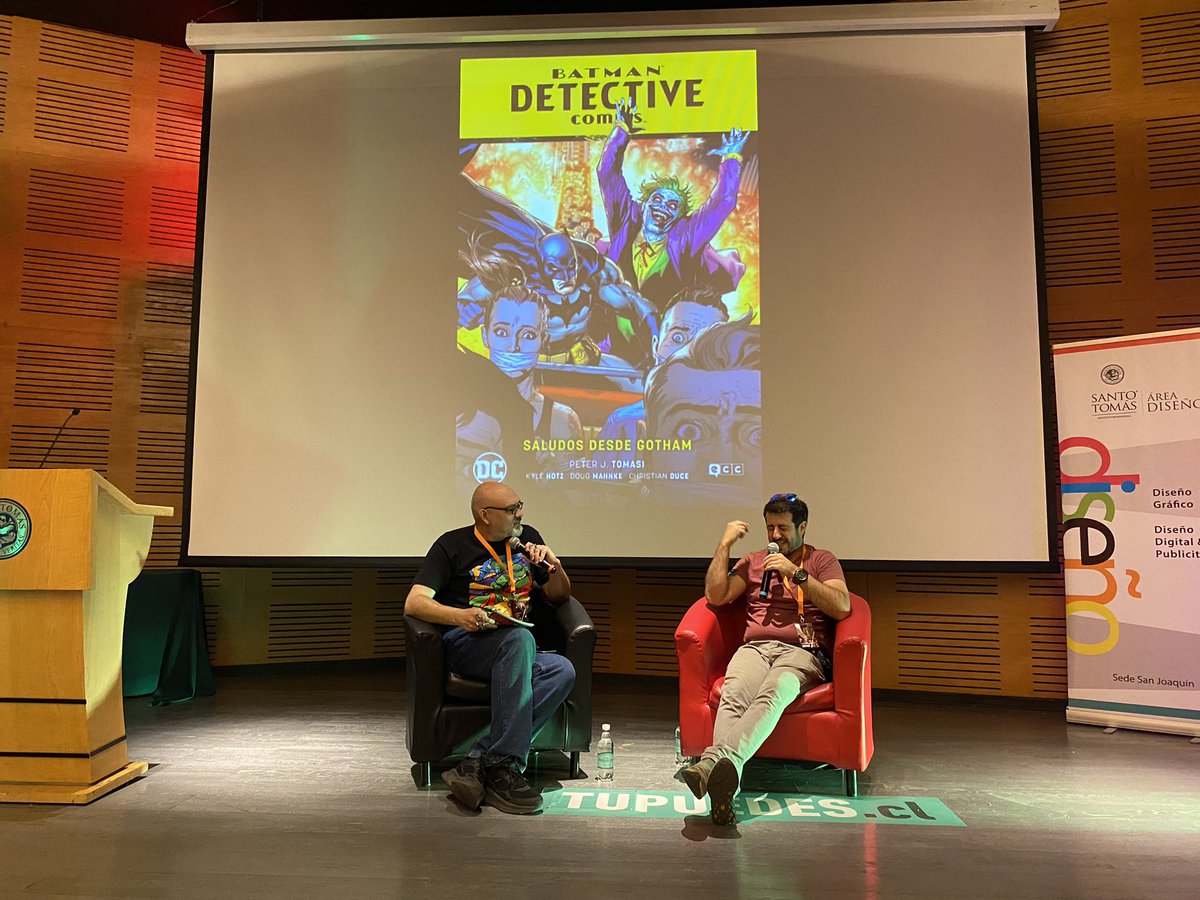 SantotomasSJ's tweet photo. Nos visita en el FIC Santiago 2022 el ilustrador uruguayo, Christian Duce, quien ha participado en varios trabajos de DC Cómics💥😱 @FICSantiago @SantoTomas_ST https://t.co/5iFWhF01pT