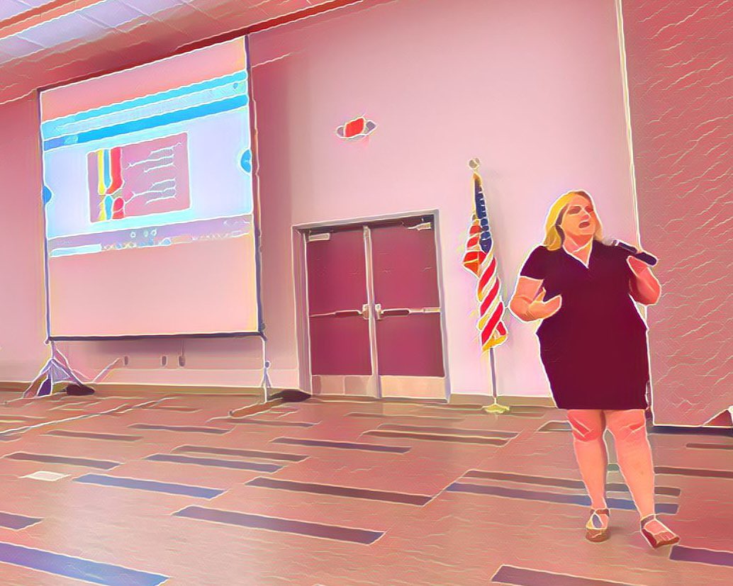JenRoberts1's tweet image. Kicking off a great morning at #sgvcue Innovation Celebration with @TheTechProfe and @KVoge71 #saturdayteachers #frontrowseat #letsgo #wearecue