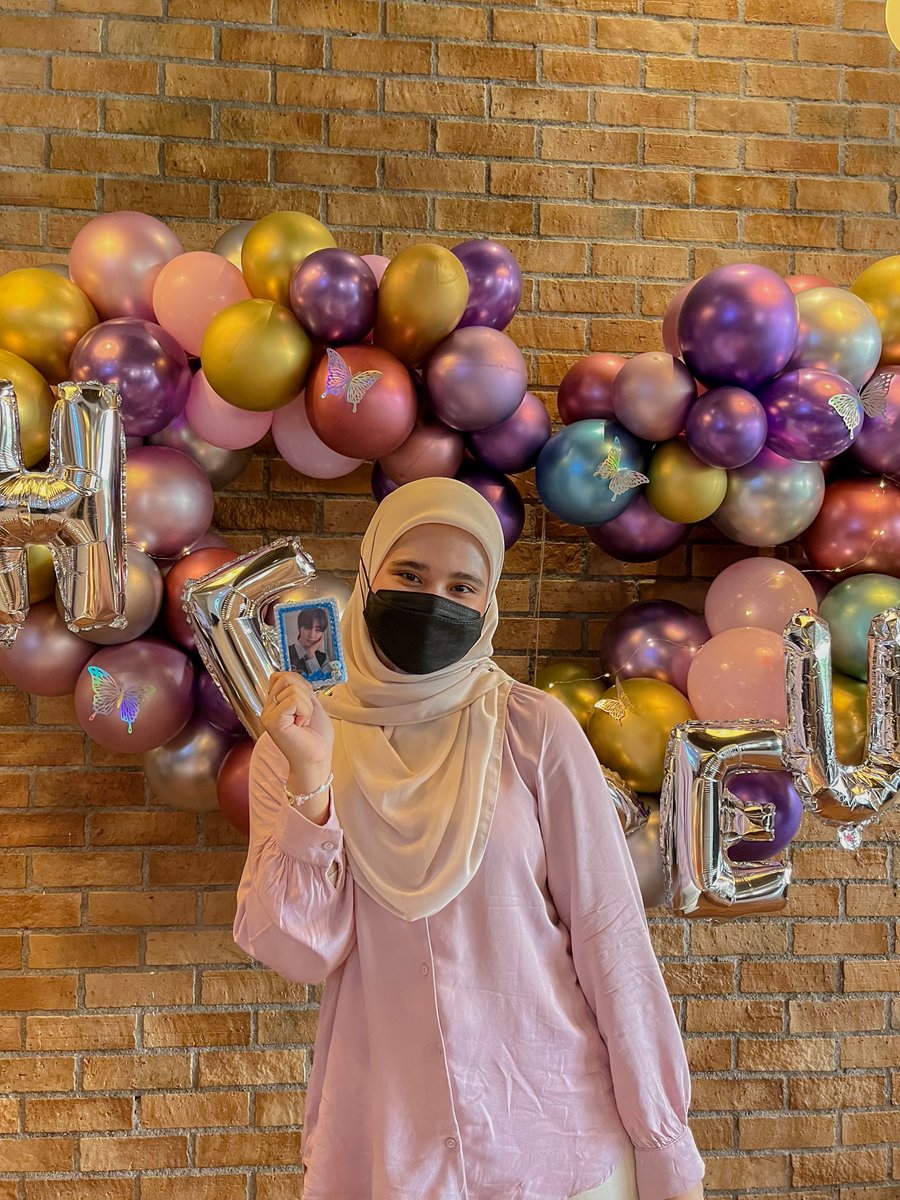 nrfatinltfi's tweet photo. glad that i never missed all enha’s cs event in kl so far, love everything! that’s all for today 🤍
#LightOfOctober #EuphoricVirtuosoinKL https://t.co/GoHtlopRLJ