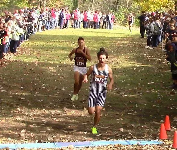 Viger edges Burns in fast win at the Southwest Prairie Conference @ilxctf 📰 buff.ly/3MCPrA2