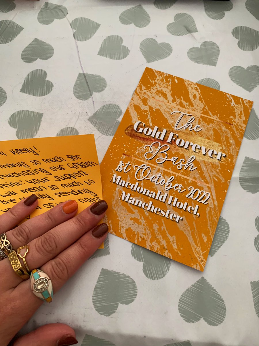 beauticoleex's tweet photo. I haven’t donated the final total to the @BrainTumourOrg for my #goldforeverbash commemorative print just yet so you still have time to grab yours!✨ It would be fab if you could get yours asap so I can donate in the next couple of weeks💛 >> https://t.co/zGdONab5WI #gfbash https://t.co/U8TvAUEhvs