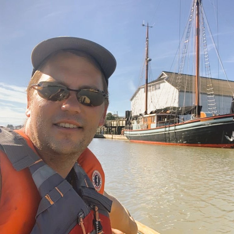 Well that's a wrap of my 11th election campaign in #RichmondBC  &amp; first term as city councillor. <a href="/Harold_Steves/">ClimateChange Steves</a> has been my mentor &amp; friend all along. <a href="/RITERichmond/">RITE Richmond</a> has been my political family. Today is election day, voters have until 8pm to engage in their civic duty. #rmdelxn