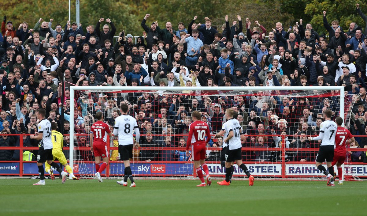 Steve Bloomer’s Washing tweet media