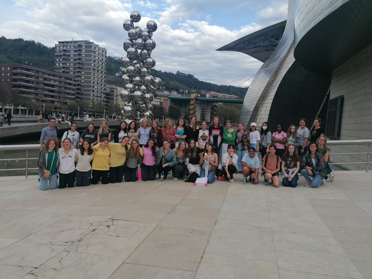 StSwithunsMFL's tweet photo. First day of our trip to Spain. Bilbao city tour and Guggenheim visit. #StSwithunsMFl #SpanishFun #WeLoveSpanish https://t.co/D41GS7gqAv