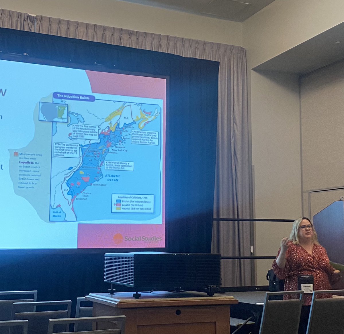 McAllenSSdept's tweet image. Working on map skills with a focus on Point of View during the American Revolution with @SocialStudiesSS @TxSocialStudies #TXCSS2022