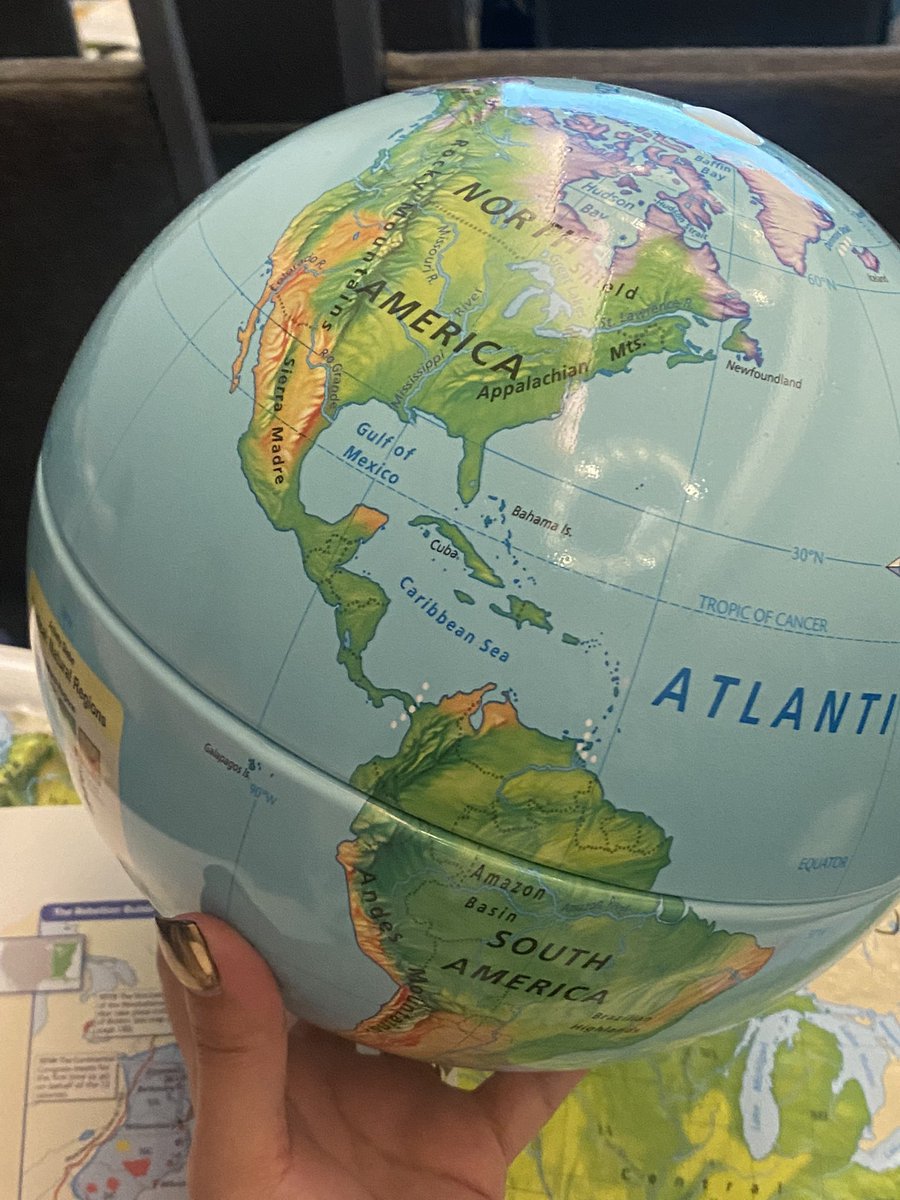 McAllenSSdept's tweet image. Working on map skills with a focus on Point of View during the American Revolution with @SocialStudiesSS @TxSocialStudies #TXCSS2022