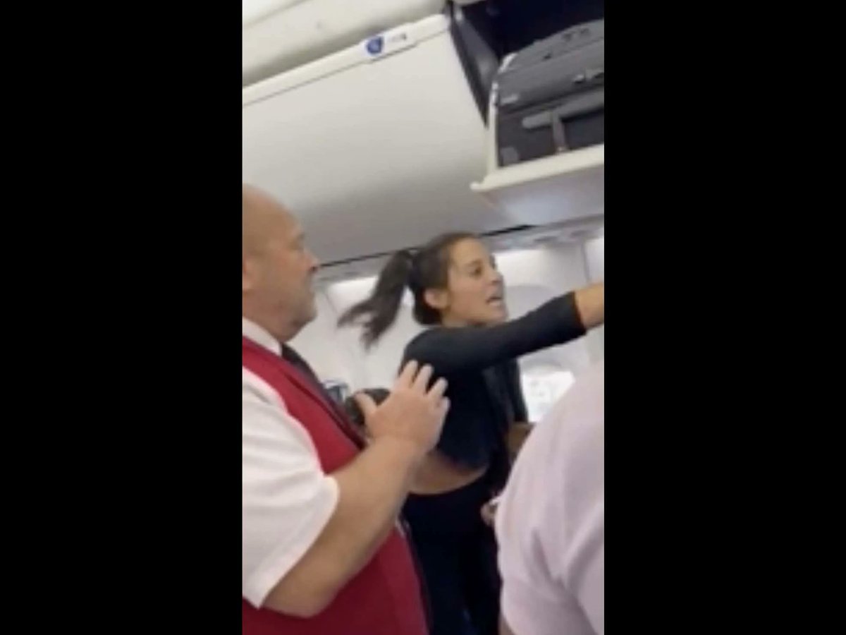 barstoolsports's tweet photo. A Lady Lost Her Mind And Fought A Flight Attendant Because They Told Her She Couldn't Have Her Dog Sit On Her Lap. It's High Time We Draft A Set Of Rules For Flying. https://t.co/pvXpo7GARu. https://t.co/gqbLhuJtTN