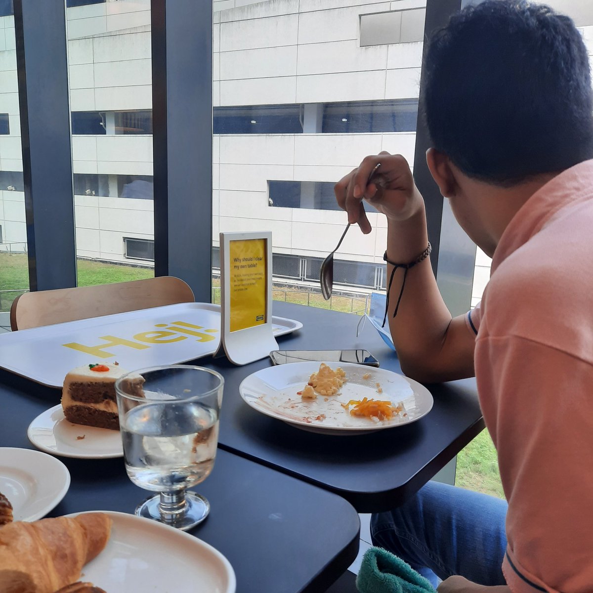 annamics's tweet photo. Shesh first time ko mag breakfast sa ikea, buti wala pang masyadong tao

The best carrot cake and the best bebecakes https://t.co/dzlKCxs1x7