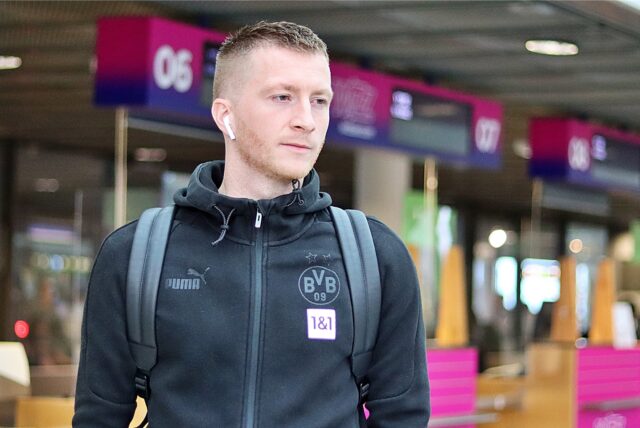 BVB Newsblog (@bvbnewsblog) on Twitter photo Matchday squad:
Kobel, Meyer – Süle, Schlotterbeck, Hummels, Guerreiro, Papadopoulos, Rothe, Meunier, Passlack, Can, Özcan, Bellingham, Reyna, Brandt, Reus, Malen, Hazard, Adeyemi, Moukoko
🗞 <a href="/RNBVB/">Ruhr Nachrichten BVB</a>
#BVB Matchday squad:
Kobel, Meyer – Süle, Schlotterbeck, Hummels, Guerreiro, Papadopoulos, Rothe, Meunier, Passlack, Can, Özcan, Bellingham, Reyna, Brandt, Reus, Malen, Hazard, Adeyemi, Moukoko
🗞 <a href="/RNBVB/">Ruhr Nachrichten BVB</a>
#BVB