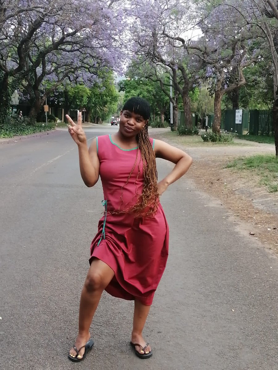 pretty73pops's tweet photo. @OwnerDirectRent #JacarandasEverywhere https://t.co/UKmD7QfhiQ