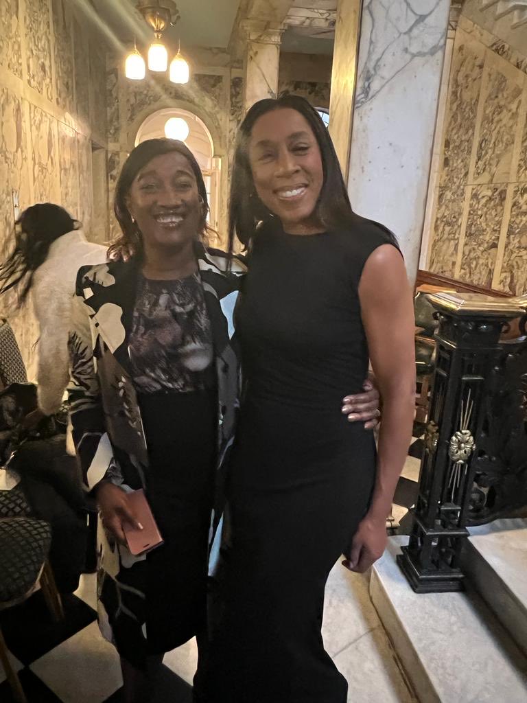 Paula Dunn MBE OLY tweet media