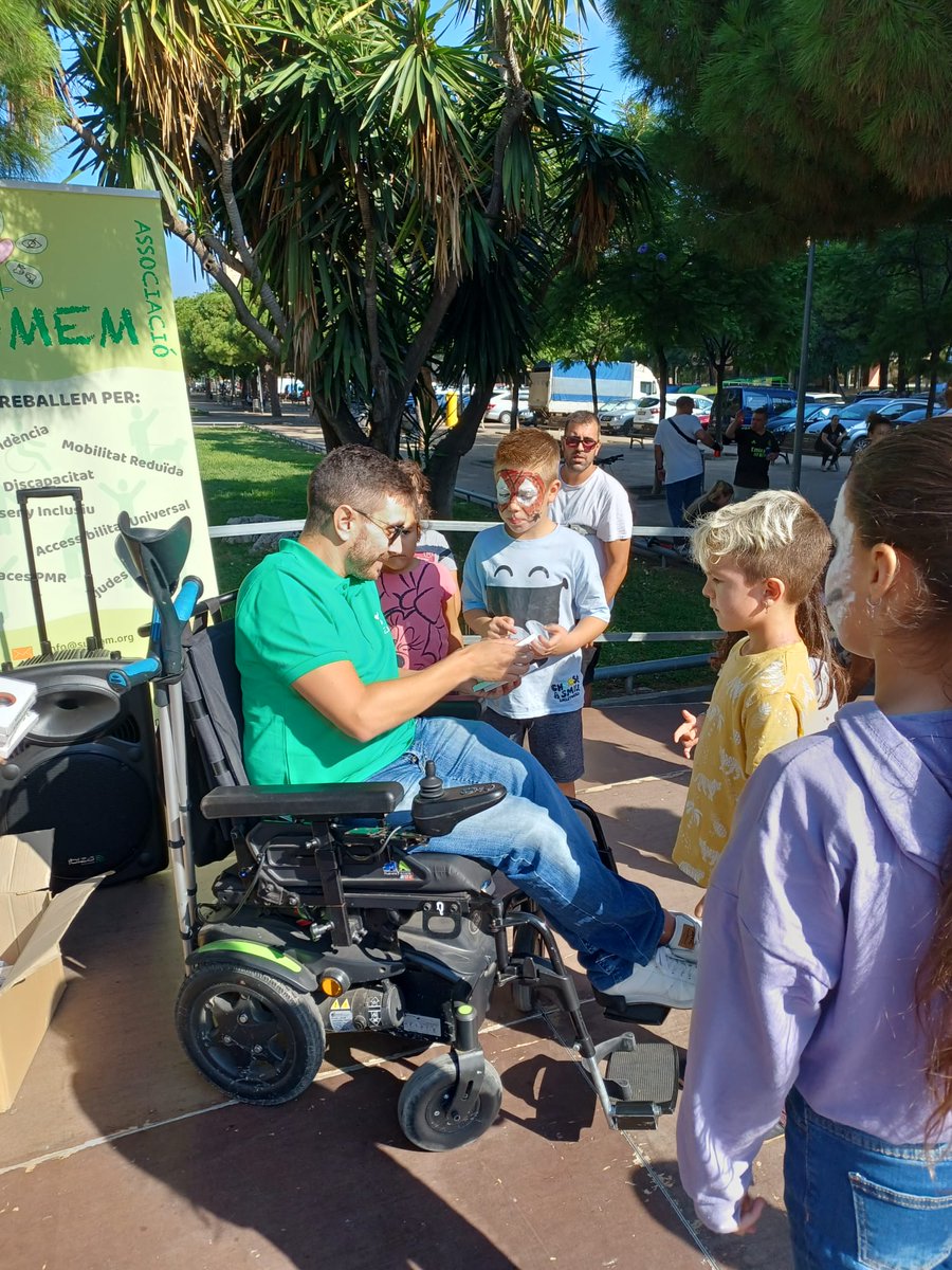 Associació Sumem tweet media