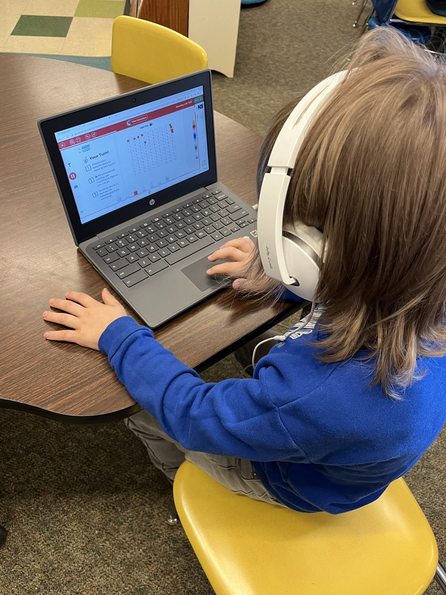 tmlusby's tweet photo. My 1st graders LOVED the @Seesaw practice counting lessons they did this last week. They were 100% engaged in the videos & we had great discussions about fun ways to practice counting. #SeesawLessons https://t.co/S72jyZGJIV