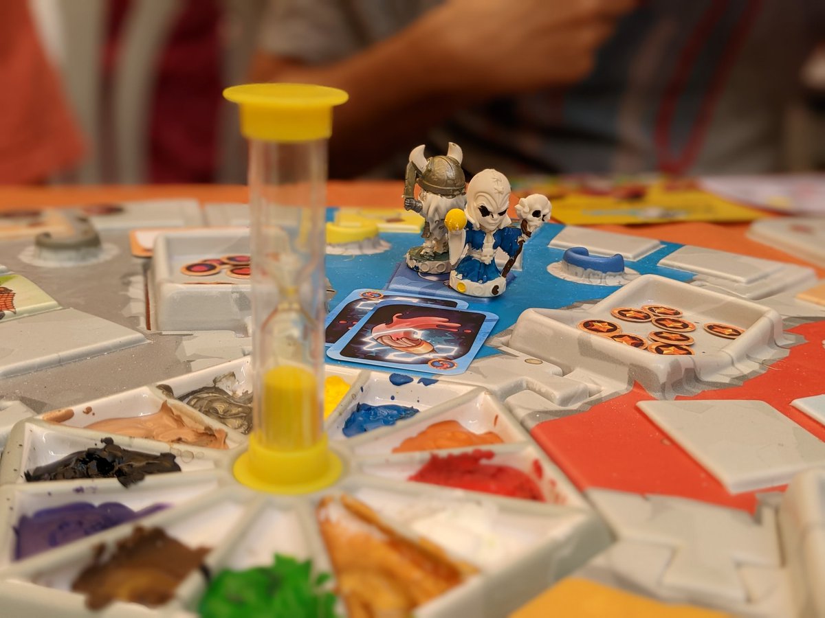 lailokenRaaksha's tweet photo. Mi primera mini pintada, jugando a Pinta Monas, en el #FestivalJT22 https://t.co/OfyB7OYVpE