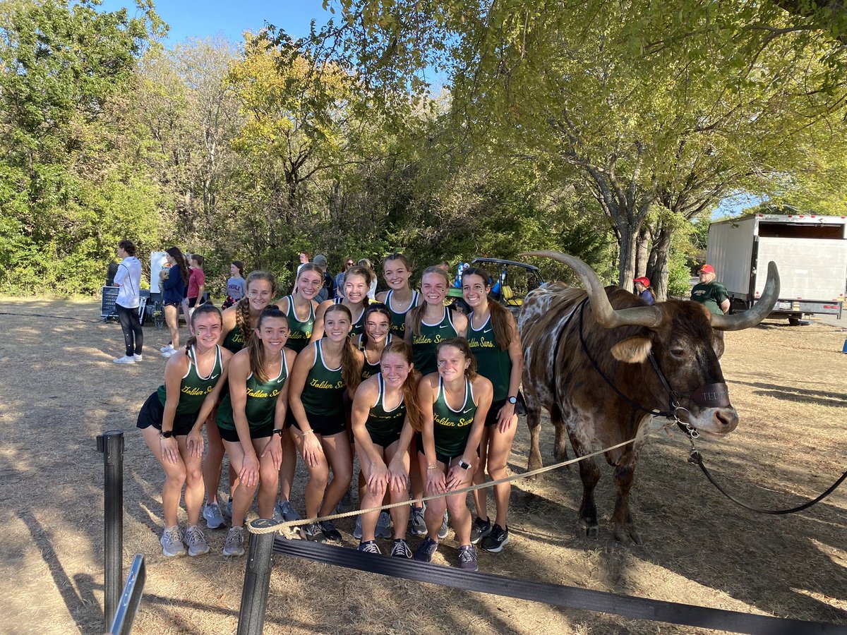 ATU_XCTF's tweet photo. Why not? #WhenInTexas #FightOn https://t.co/Esm1bbLm0I