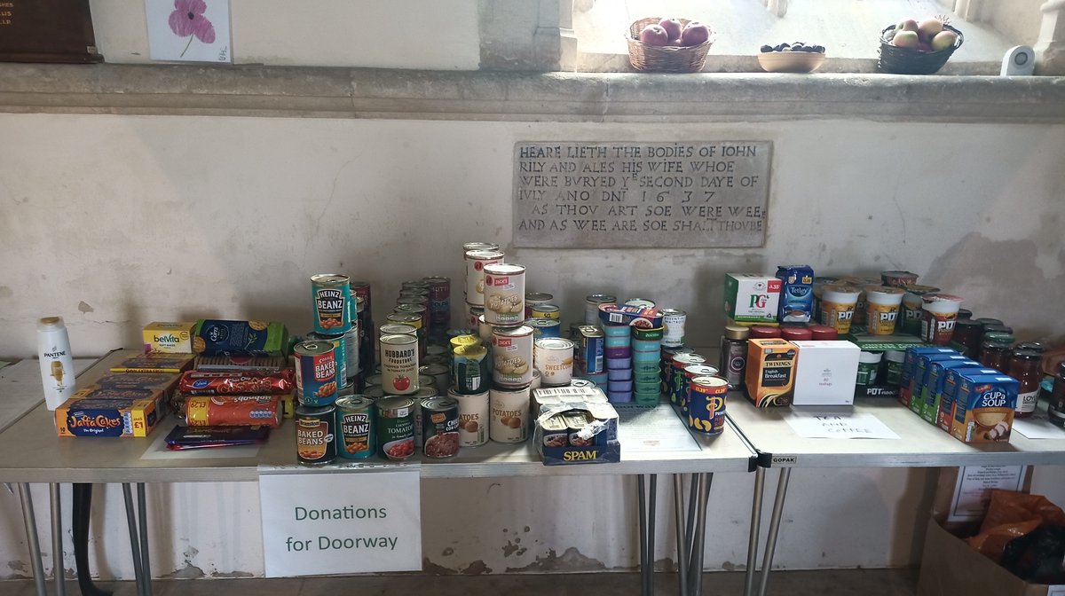 KESB100's tweet photo. @DraycotChurches, Christian Malford villagers  and @christianmalfor collected goods for @doorwayproject for their Harvest Thanksgiving. Bags also went to The Rise Trust. Thank you for all your generosity. https://t.co/gcsdFPEKUm