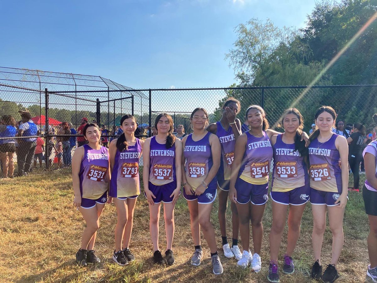 WIStevensonMS's tweet image. 🏈SMS SPORTS ROUNDUP🏃‍♀️

Tuesday - the Dragons  🏈defeated #Attucks in a 8-0 upset. 

Saturday - XC dominated! 

8️⃣th grade 🏃‍♀️&amp;amp; 🏃placed 🥇

7️⃣th grade 🏃‍♀️placed 🥇 7️⃣ grade 🏃placed 🥈

Danna H. &amp;amp; Alexander H. placed 🥇

Christopher F. &amp;amp; Naira R. placed 🥈

Eira B. placed 🥉