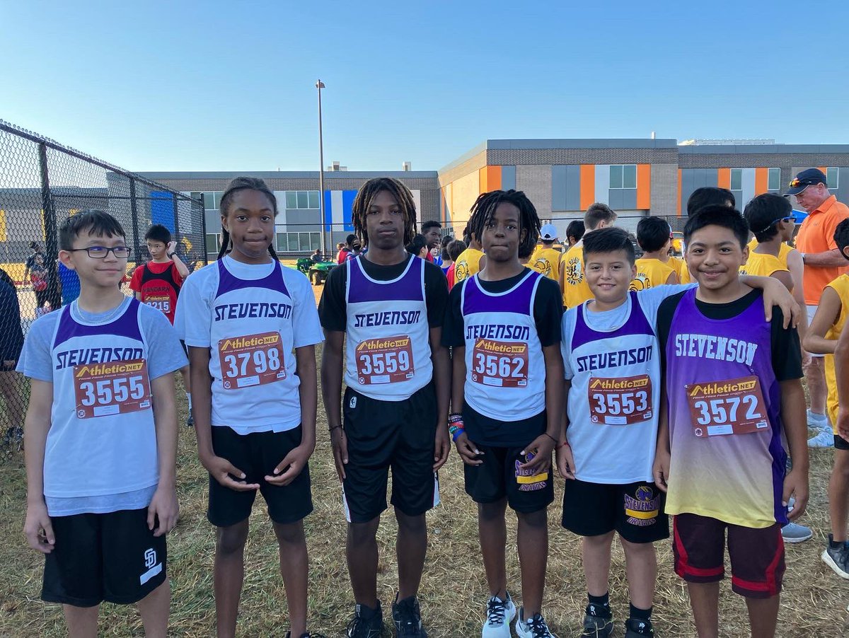 WIStevensonMS's tweet image. 🏈SMS SPORTS ROUNDUP🏃‍♀️

Tuesday - the Dragons  🏈defeated #Attucks in a 8-0 upset. 

Saturday - XC dominated! 

8️⃣th grade 🏃‍♀️&amp;amp; 🏃placed 🥇

7️⃣th grade 🏃‍♀️placed 🥇 7️⃣ grade 🏃placed 🥈

Danna H. &amp;amp; Alexander H. placed 🥇

Christopher F. &amp;amp; Naira R. placed 🥈

Eira B. placed 🥉