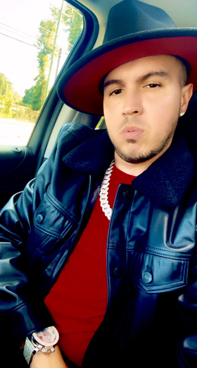 kingkillumbia's tweet photo. Otw the way to the 2022 Metro Music Awards
#kingkillumbia #killumbia #rap #hiphop #columbiasc #legendary #icon #celebrity #columbia #southcarolina #carolina #expressmen #abercrombie #hollister #leather #yukondenali #eminem #musicawards #metromisicawards #southernplug https://t.co/6KPgrS4R57