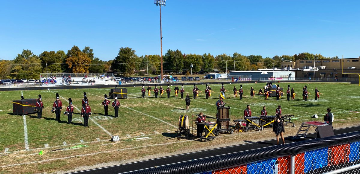 RHSMaroons's tweet photo. Marching Maroons &amp; Color Guard ready for competition at Newton!!!
#MAROONSonaMISSION https://t.co/xuu53aUzjy