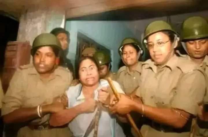 <a href="/Jay_Majumdar/">Jay Prakash Majumdar</a> <a href="/AITCofficial/">All India Trinamool Congress</a> ইতিহাসের পুনরাবৃত্তি  হওয়া সময়ের অপেক্ষা মাত্র