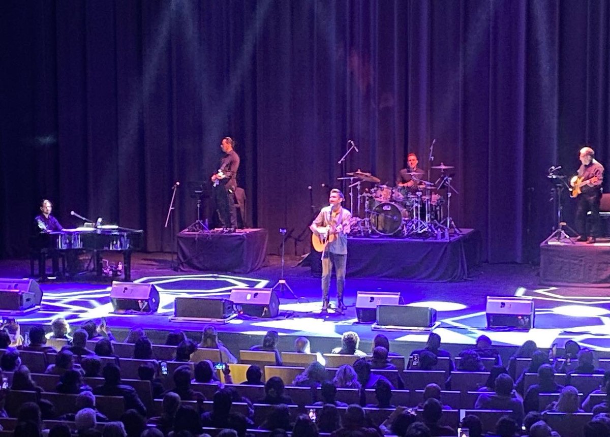 AlexUbagoficial's tweet photo. Gracias #Queretaro #Mexico 🇲🇽❤️ https://t.co/RdBGiMcO7L