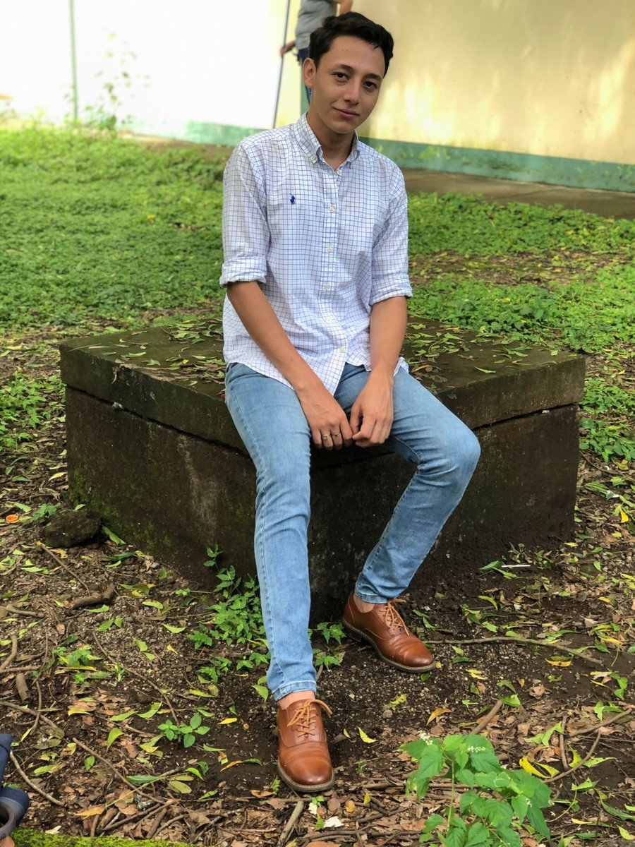 #CUUN1914 
CANDIDATO A CHICO AGRARIAS 2022
Dayton Francisco Toruño Ríos (19 años), de la Ciudad de El Jicaral, León.
Estudiante de la carrera Ing. en Zootecnia (II año).
Barra Color Azul! 💙🎉
Frase: La humildad te llevará al éxito!
#RumboChicoCUUN2022