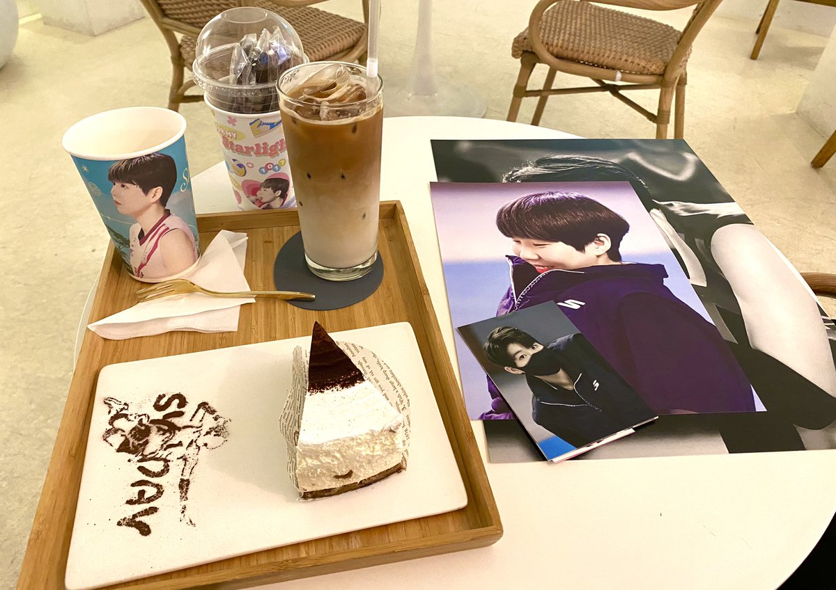 감동 그잡채
정성스러운 생카 이벤트 다녀올 수 있어서 너무나도 즐거웠음🫶 소영선수가  10170000배 힘나기를!

#소영이는_어제보다_1017배_빛나는중 
#My_Starlight_Soyoung