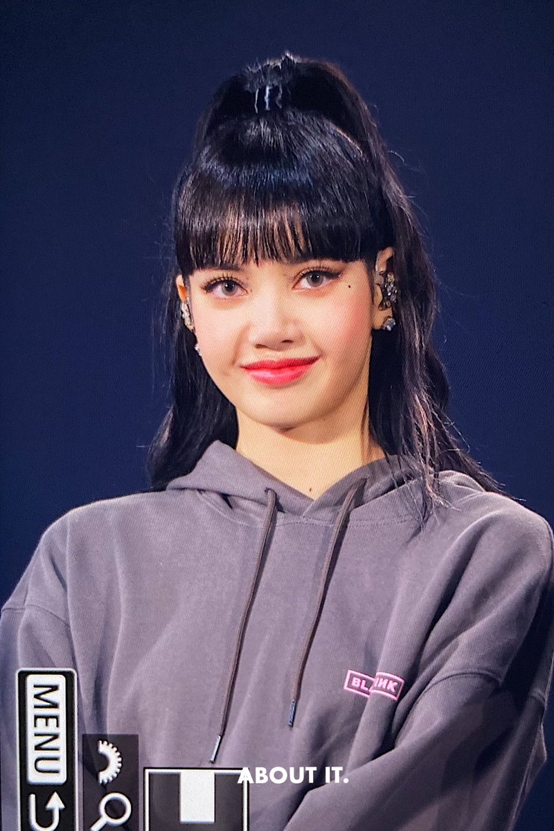 aboutit970327's tweet photo. 221015 don’t cry lili🥹🥹🥹
#BLACKPINK  #LISA 
#블랙핑크  #리사 https://t.co/6hARB9Gikq