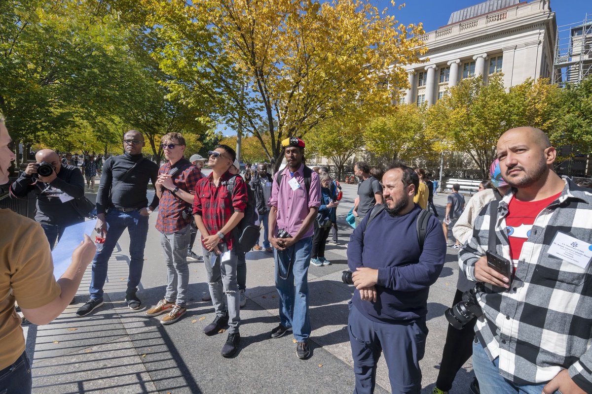 irvinngariman's tweet photo. Washington, DC City Tour with Ms. Rachel Carle. 
#IVLP #StateIVLP #WorldLearning #IVLPGlobalMoment https://t.co/BWeVKIAXcz