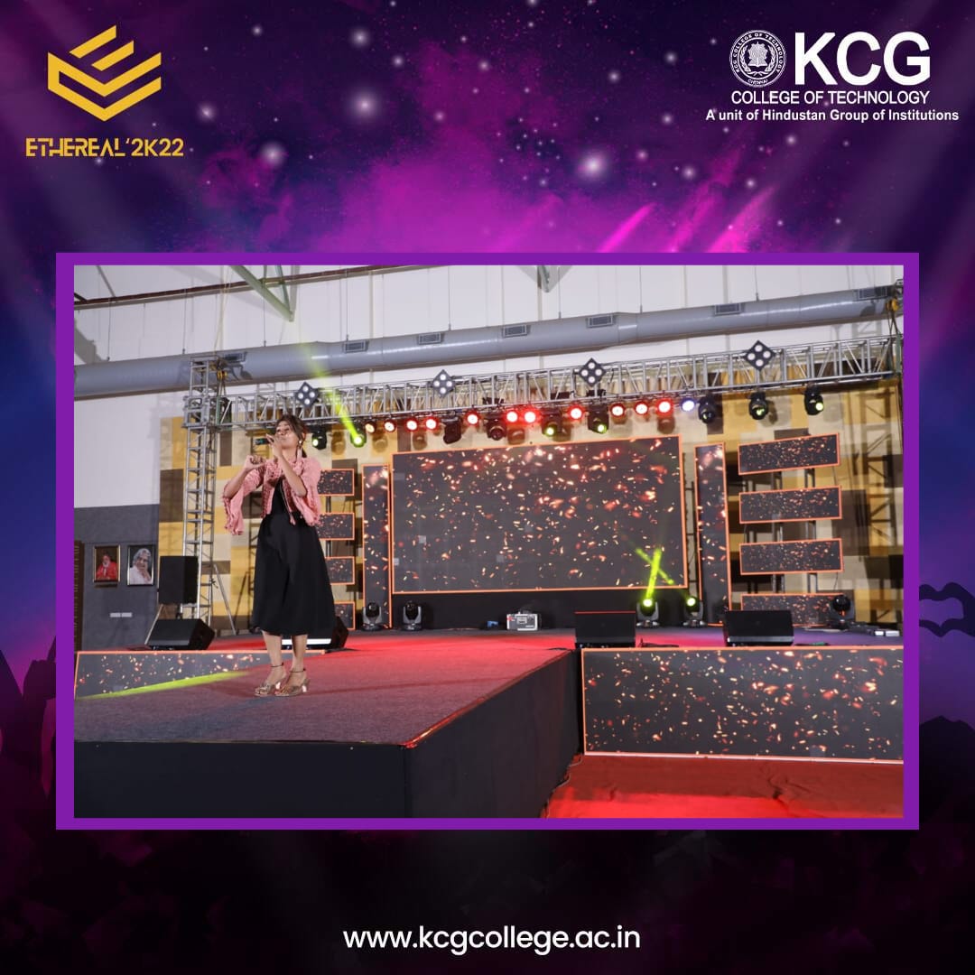 KCGtechnology's tweet photo. It was an evening of musical magic at KCG Ethereal 2K22 as singing sensation Nithyashree took to the stage &amp; enthralled the audience with a rousing performance! 
#KCGEthereal #ethreal2K22 #Ethereal2K22 #KCGCollege #Collegefest #Collegeday #Collegeculturals #KCG25
@Iam_Nithyashree https://t.co/IoP4jWdsLS